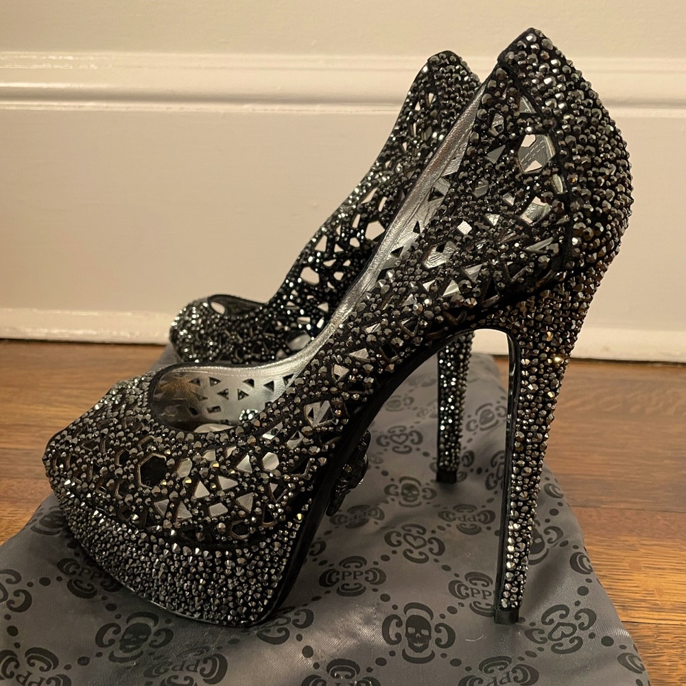 Brand New, never worn, Philipp Plein Ice Crystal High Heels, size 39